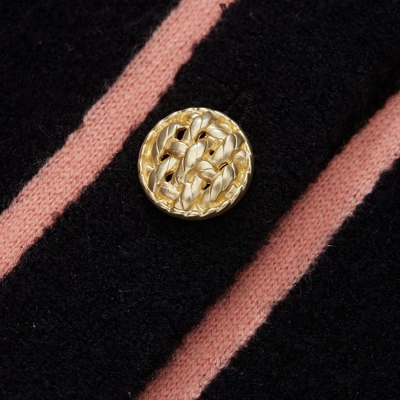 CHICJOC Women Wool and Cashmere Blended Vest with Contrasting colors siz… - Picture 7 of 11